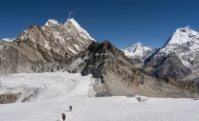 easiest trekking peaks in Nepal